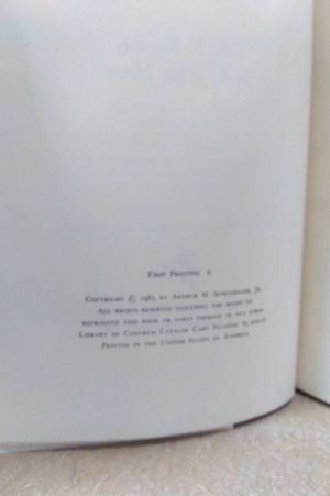 A Thousand Days: John Kennedy in the White House image number 1