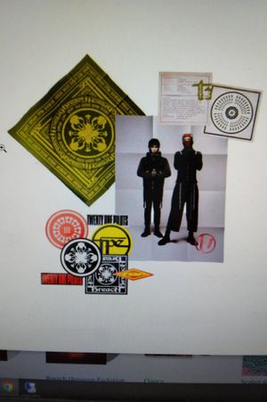 Breach Torchbearer Edition image number 2