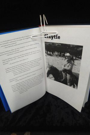 Claytie image number 0