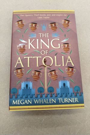 The Queen's Thief (3 Book Fairyloot Exclusive Set) image number 2
