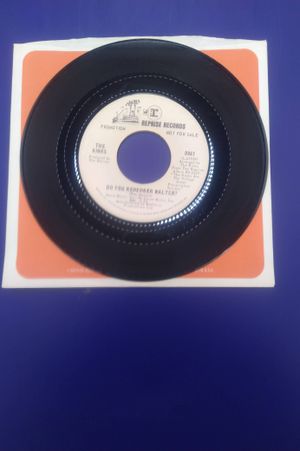 The Village Green Preservation Society b/w Do You Remember Walter (Promo 7" Single) image number 2