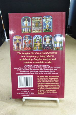 Perfect Tarot Divination (Jungian Tarot Trilogy) image number 1