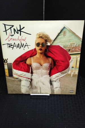 Pink - Beautiful Trauma Album Exclusive Limited Edition 2X Double 150gm Opaque Red Vinyl LP with MP3 codes image number 0