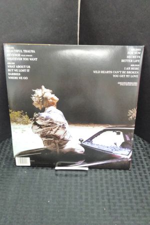 Pink - Beautiful Trauma Album Exclusive Limited Edition 2X Double 150gm Opaque Red Vinyl LP with MP3 codes image number 1