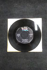 Be My Kitten Little Chicken / Little Serenade
