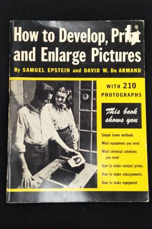 How to Develop, Print and Enlarge Pictures image number 0