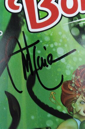 DC Comics: Bombshells #9 image number 1