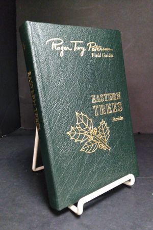 Roger Tory Peterson Field Guides: Eastern Trees image number 0