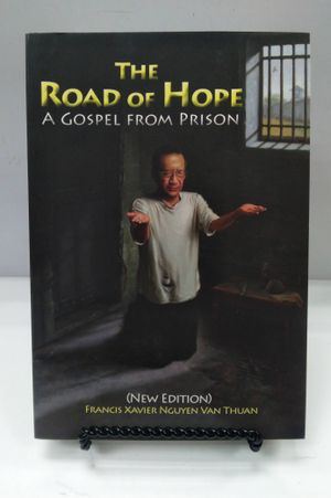 The Road of Hope: A Gospel from Prison (New Edition) (Comtemporary Spirituality) image number 0