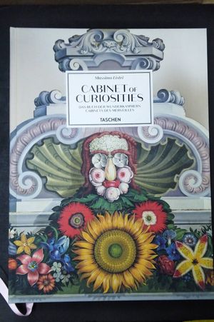 Massimo Listri. Cabinet of Curiosities image number 0