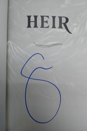Heir (Barnes and Noble exsclusive) image number 1