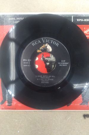 Elvis Presley image number 1
