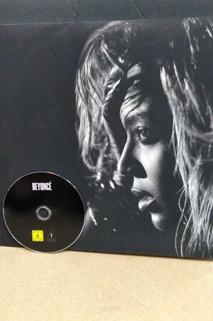 Beyonc&eacute; image number 1