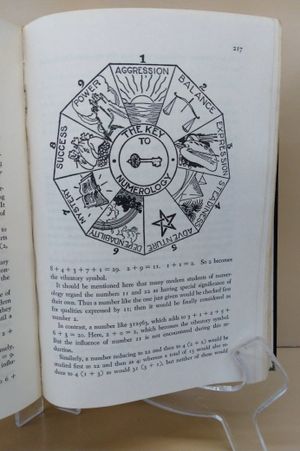 The Complete Illustrated Book of The Psychic Sciences image number 1