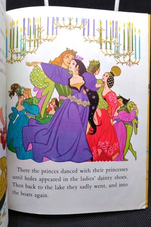 The Twelve Dancing Princesses image number 2