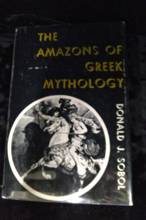 The Amazons of Greek mythology image number 2