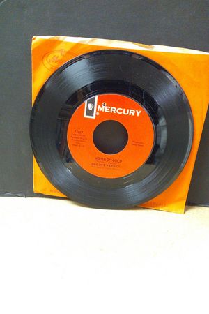 When Love Slips Away / House of Gold image number 1