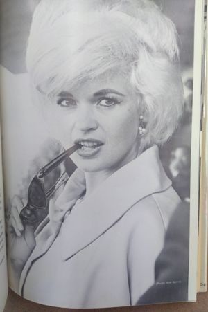 The tragic secret life of Jayne Mansfield image number 1
