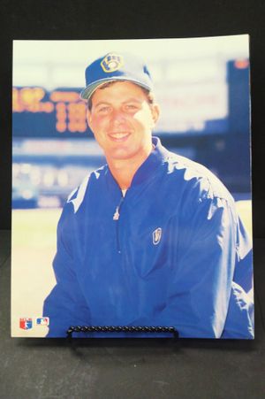4 Glossy Pictures of Today's Stars - Milwaukee Brewers: Robin Yount/Paul Molitor/Gary Sheffield/Dan Plesac image number 1