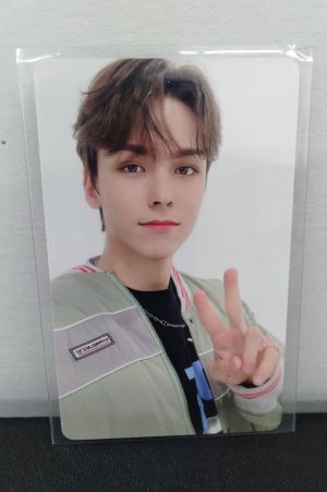 Vernon Photocard image number 0