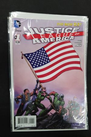 Justice League of America #1 (Flag Variant Bundle) image number 0
