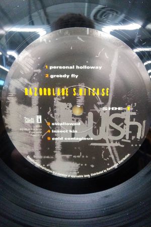 Razorblade Suitcase image number 2