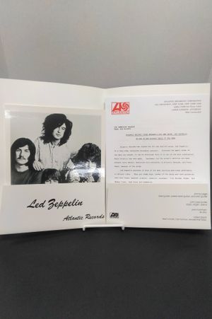Led Zeppelin Deluxe Box Set image number 1