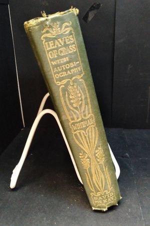 Leaves of Grass with Autobiography image number 1