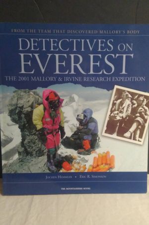 Detectives on Everest image number 0