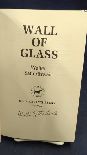 Wall of Glass image number 1