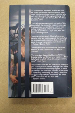 Moon Called (Mercy Thompson) image number 1