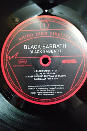 Black Sabbath image number 2