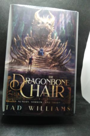 The Dragonbone Chair image number 0