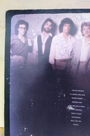 Toto image number 1