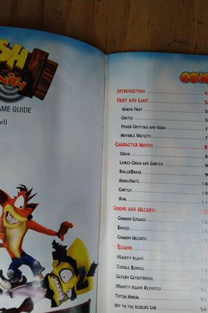 Crash Twinsanity (Prima's Official Strategy Guide) image number 2