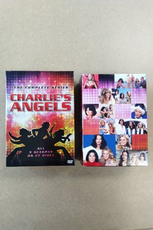 Charlie's Angels: The Complete Series image number 1