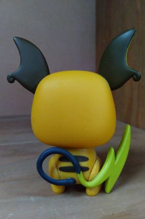 Funko POP! Games: Pokemon: Raichu #645 image number 0