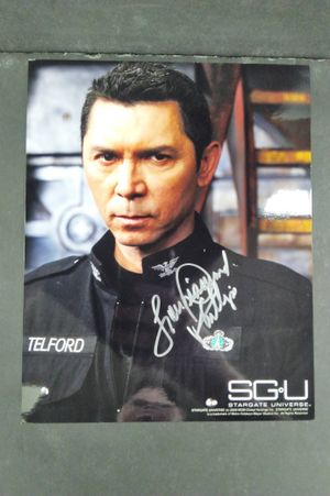 Lou Diamond Phillips 8 x 10 Signed Photograph image number 0