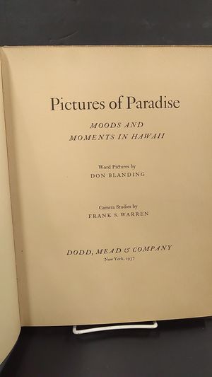 Pictures of Paradise: Moods and Moments in Hawaii image number 1