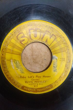 Baby Let's Play House / I'm Left, You're Right, She's Gone image number 0