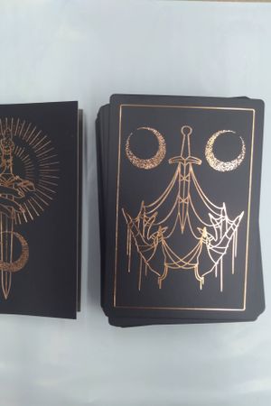 Threads of Fate Oracle - Rose Edition image number 1