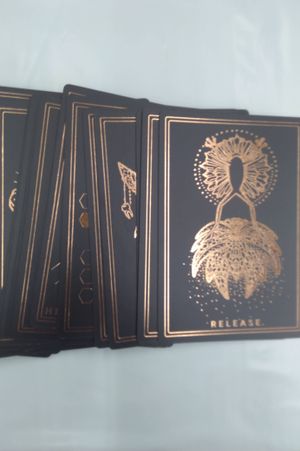 Threads of Fate Oracle - Rose Edition image number 2