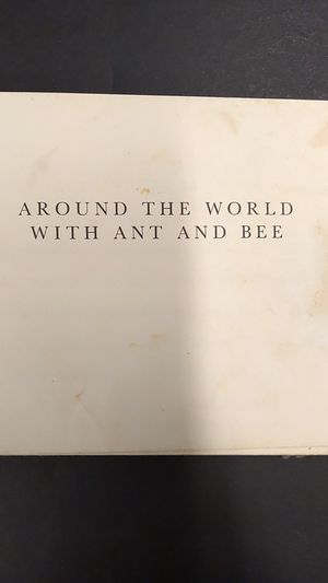 Around the World With Ant and Bee image number 1