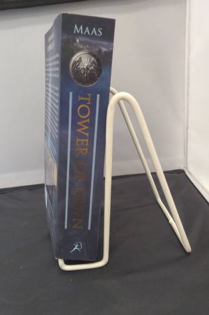 Tower of Dawn (Throne of Glass) image number 1