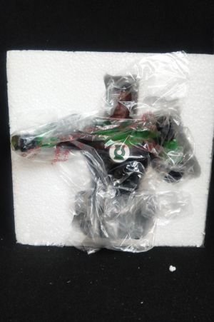 Diamond Select DC Justice League Green Lantern John Stewart Resin Bust image number 2
