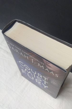 A Court of Mist and Fury (A Court of Thorns and Roses) image number 2