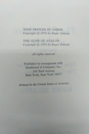 The Chronicles of Amber, Volume 1 (BCE) image number 2