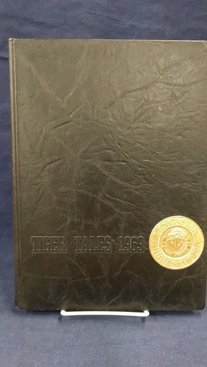 Tiger Tales 1969 image number 2