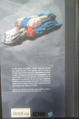 Transformers: IDW Collection Phase Two Volume 5 image number 1