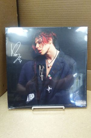 Yungblud image number 0